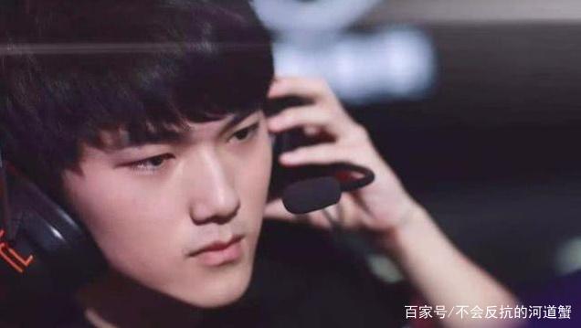 的讨论中 的讨论中